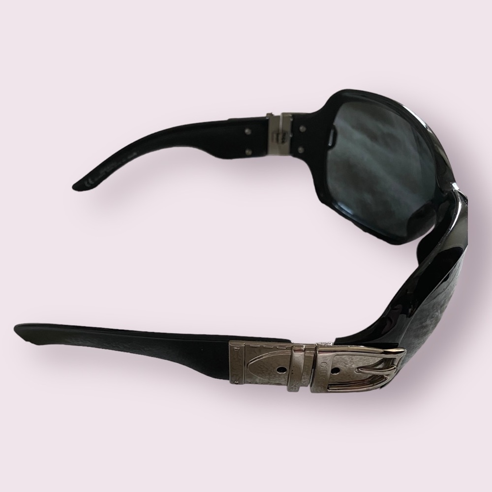 Gucci Black wrap around with Silver Sides Sunglasses - Picture 3 of 6